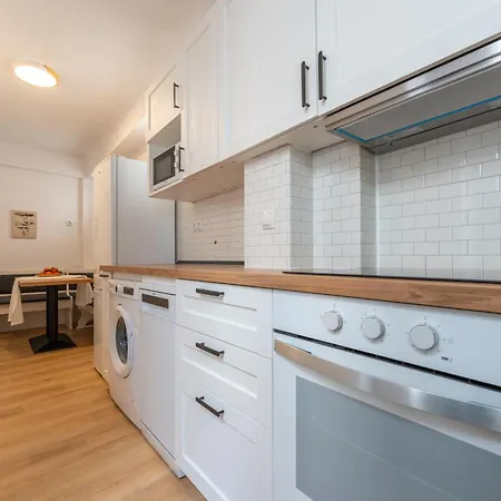 Malaga Lux Oasis - Modern 3Br, Fast Wifi, Smarttv Apartment Exterior photo