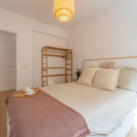 Malaga Lux Oasis - Modern 3Br, Fast Wifi, Smarttv Apartment Exterior photo