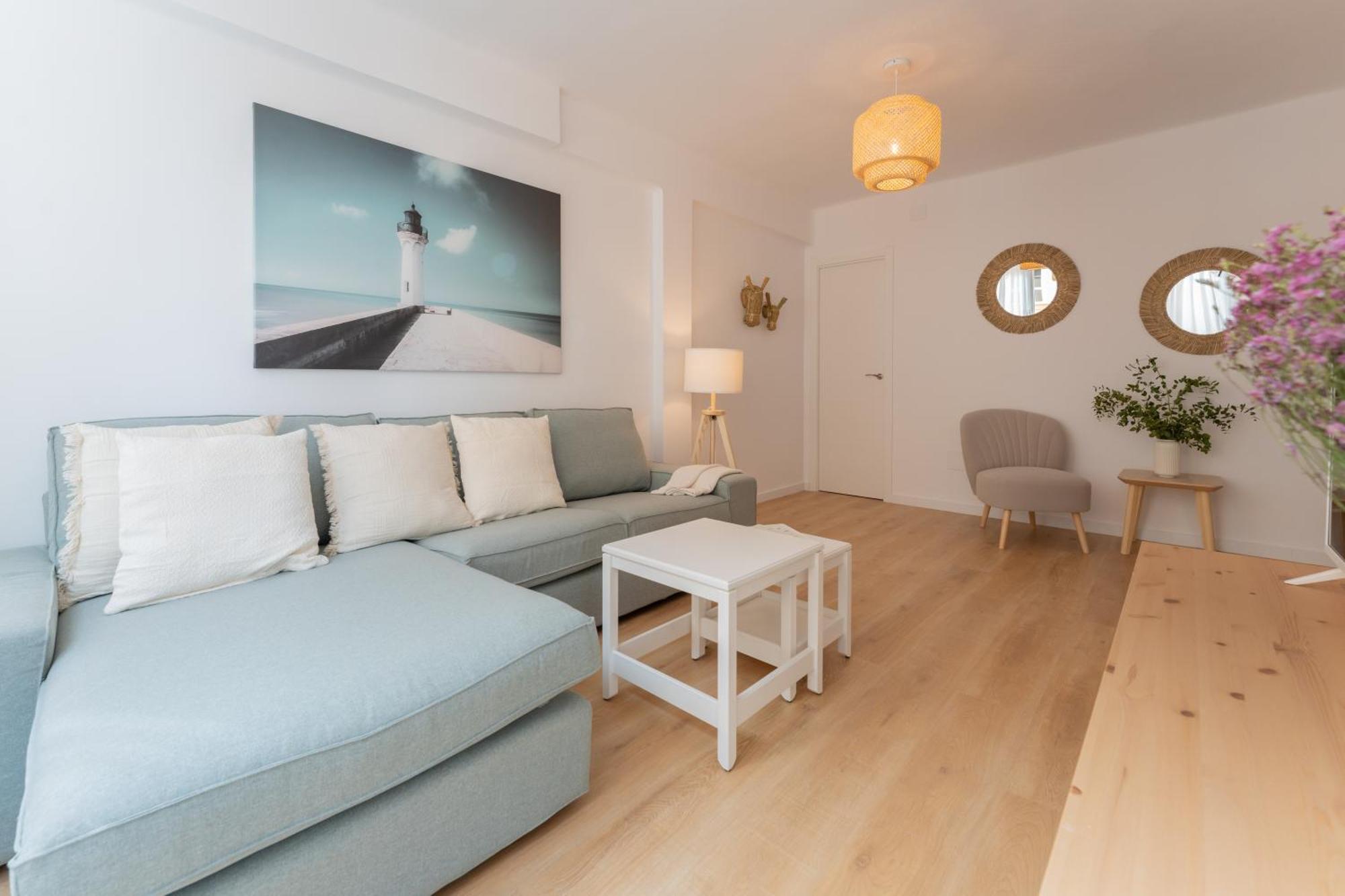 Appartamento Lux Oasis - Modern 3br, Fast Wifi, Smarttv Málaga